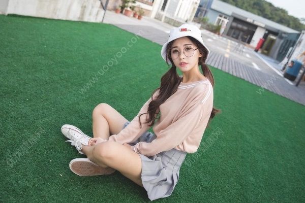 年轻姑娘为当“网红主播”被骗，网红是怎样火起来的？(3)